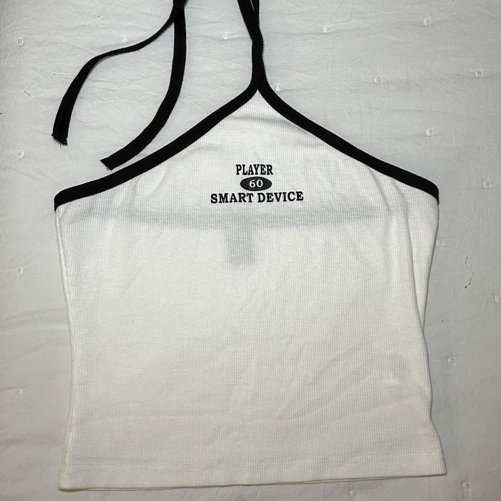 Halter Top *DAZY*
